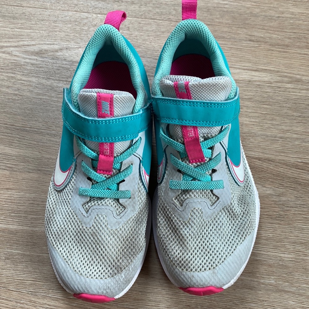 Big kids sneakers